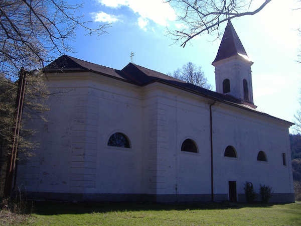Kostol Moštenica