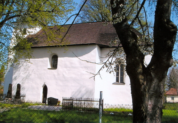 Kostol Ivančiná